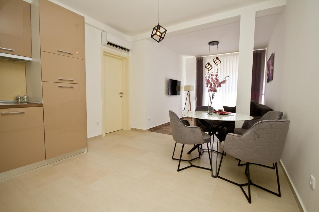 Igman Apartments Tivat Exterior photo