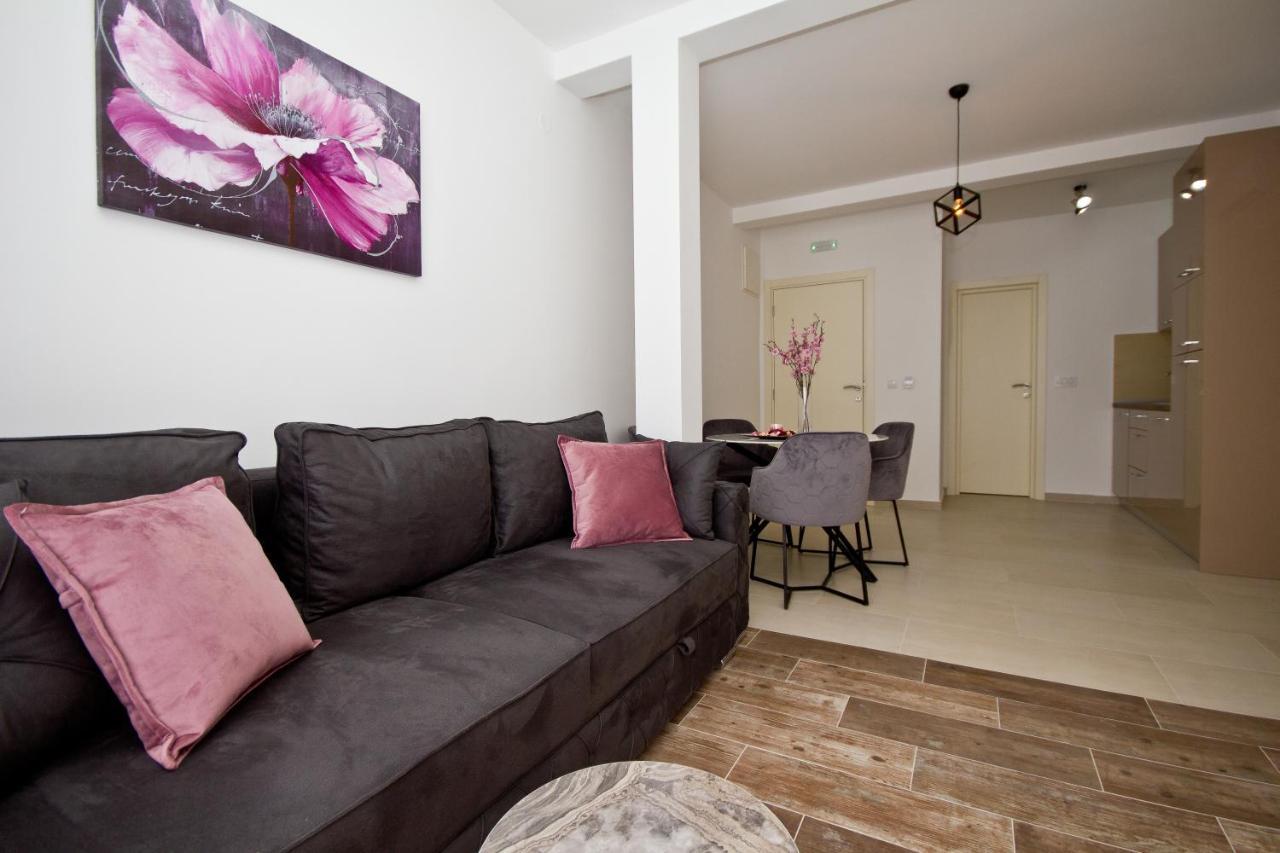 Igman Apartments Tivat Exterior photo
