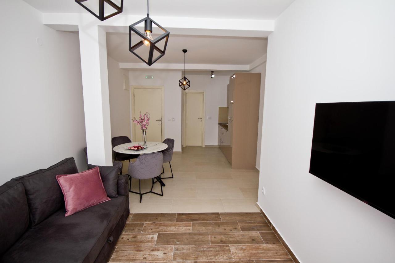 Igman Apartments Tivat Exterior photo